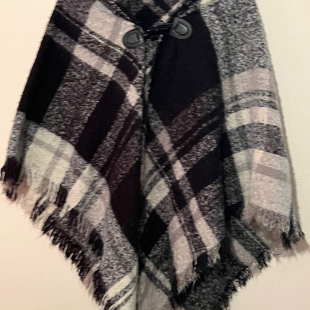 Cardigan / wrap - Picture 4 of 4